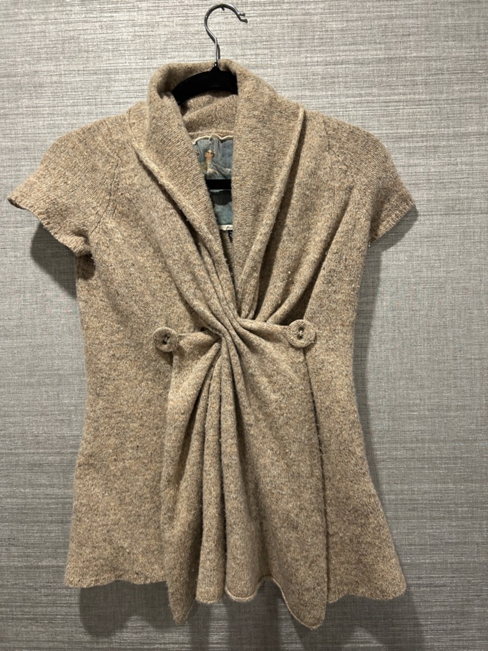 Source Unknown Tan Knit Short-Sleeve Cardigan with Twist Front